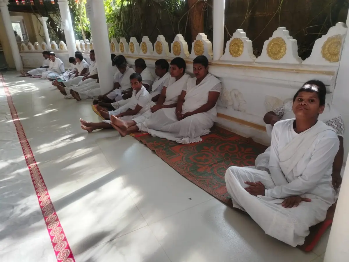Children at temple meditation